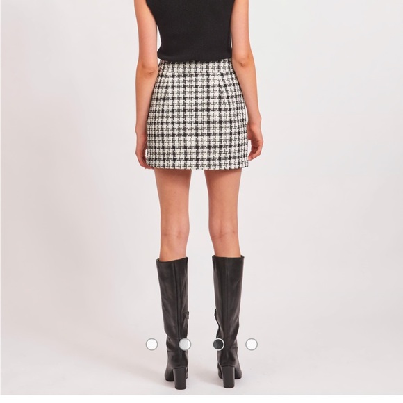 VILA Black and White Checkered Mini Skirt Sz 36 EUC - Picture 3 of 11